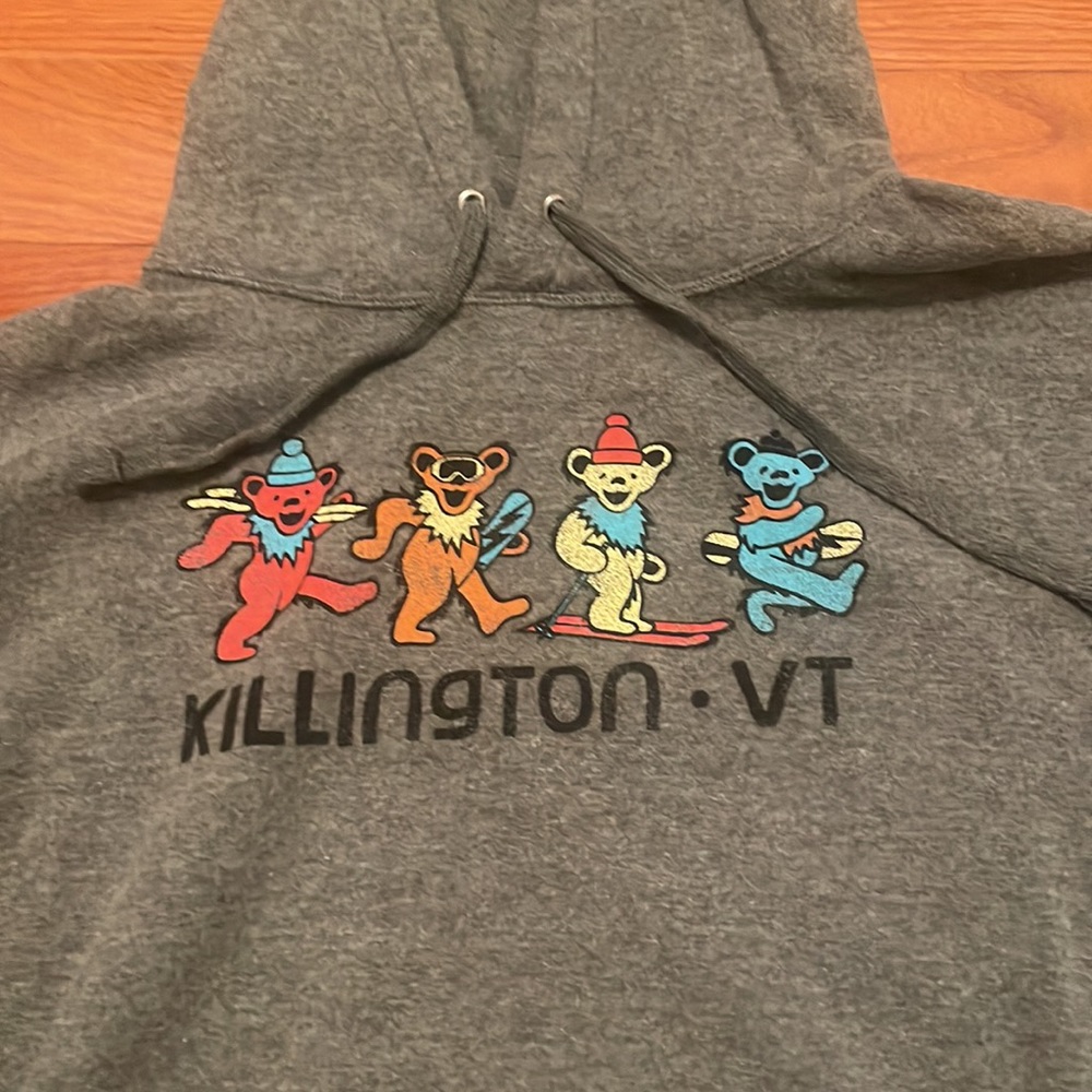 Sweatshirt